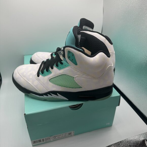 Jordan 5 Retro Island Green (2019) (size 11) - Picture 4 of 10